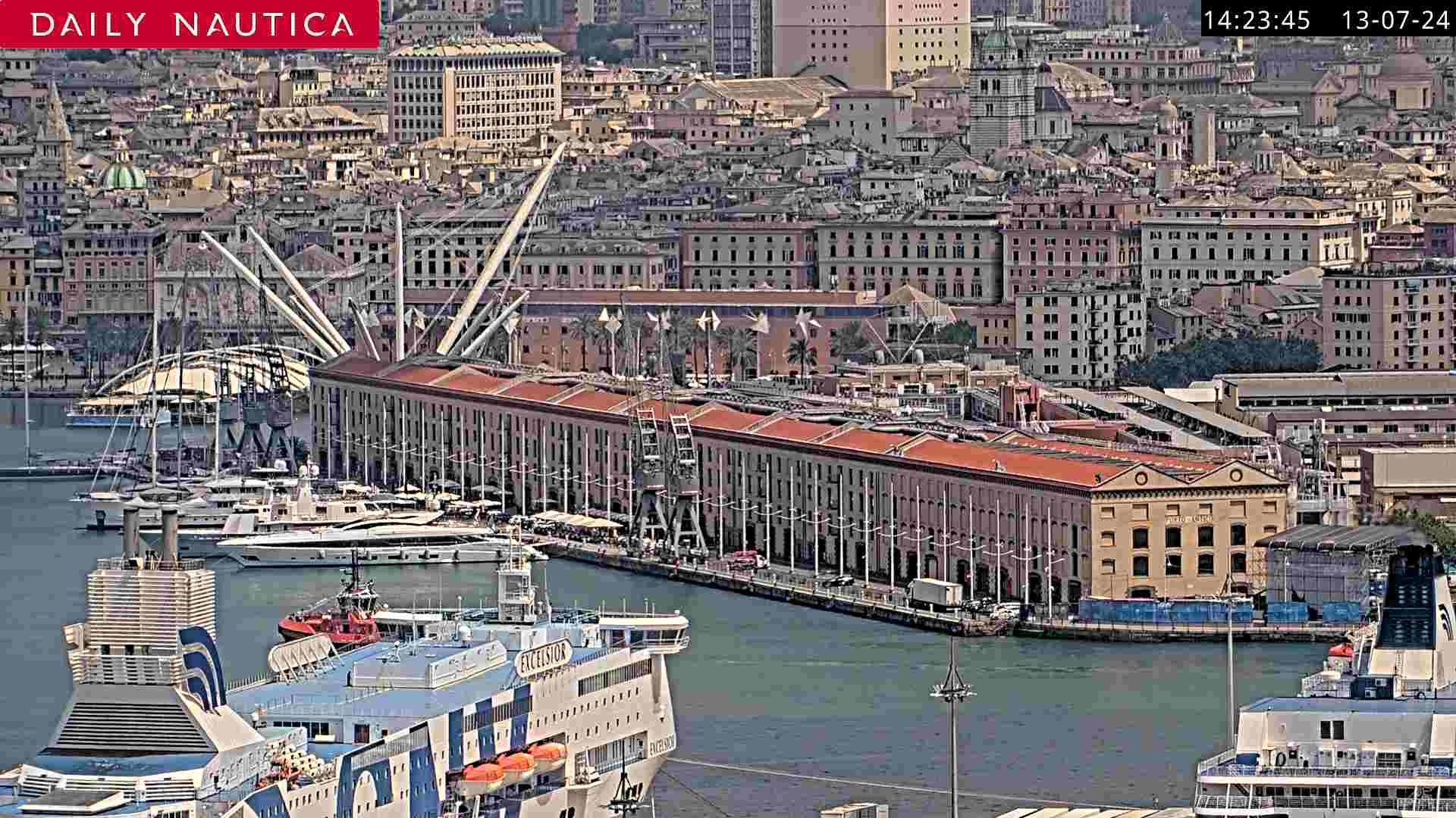 Webcam Genova Wtc con ripresa sul porto