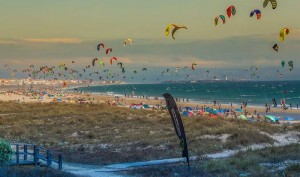 Kitesurf e precedenze in acqua: vediamoci chiaro sugli incroci pericolosi