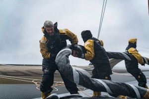 Trofeo Jules Verne live: Spindrift e Idec a “braccetto”. Video