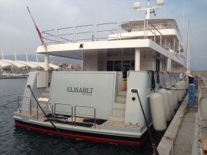 Il megayacht Elisabet alla Nuova Darsena di Genova