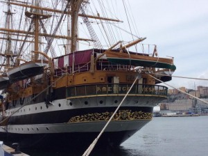 L’Amerigo Vespucci è a Genova: il nostro omaggio alla regina