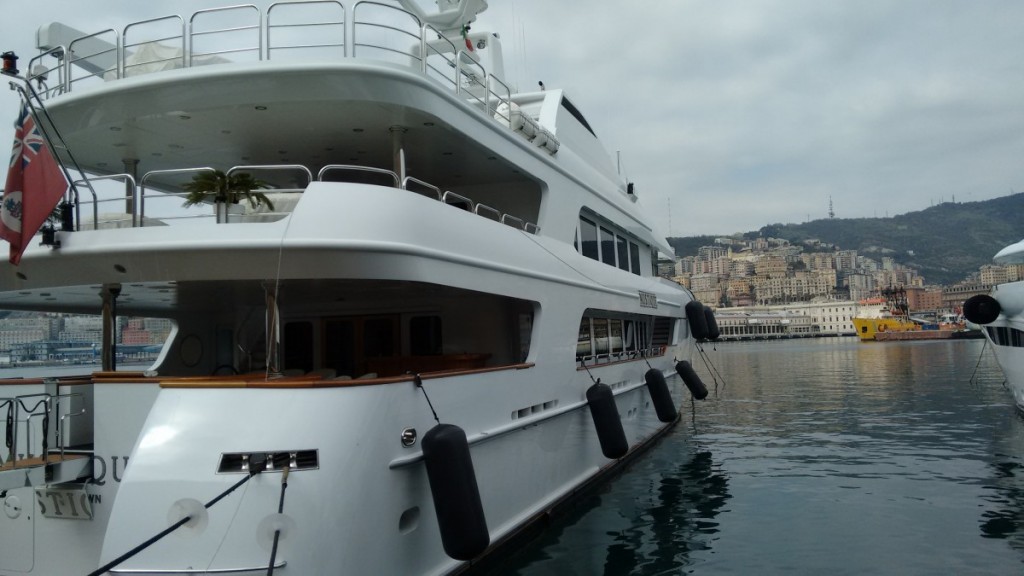 Megayacht Mustique: 55 metri di lusso