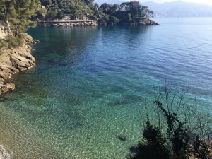 Il golfo di Paraggi nell'Area Marina Protetta di Portofino, dove si svolge la Scuola Natura dell'Outdoor Portofino