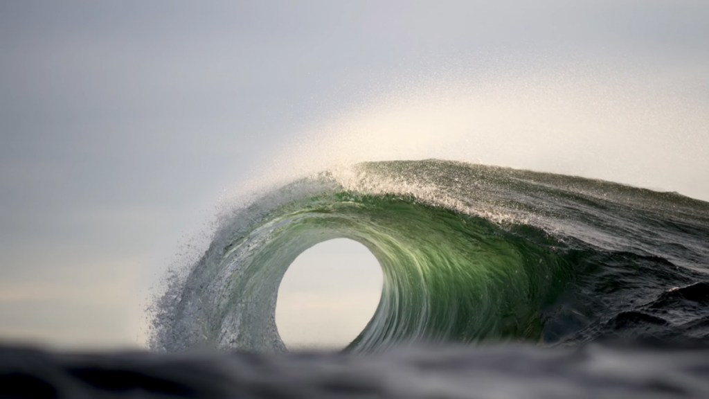 Le onde tratte dal video di Armand Dijcks