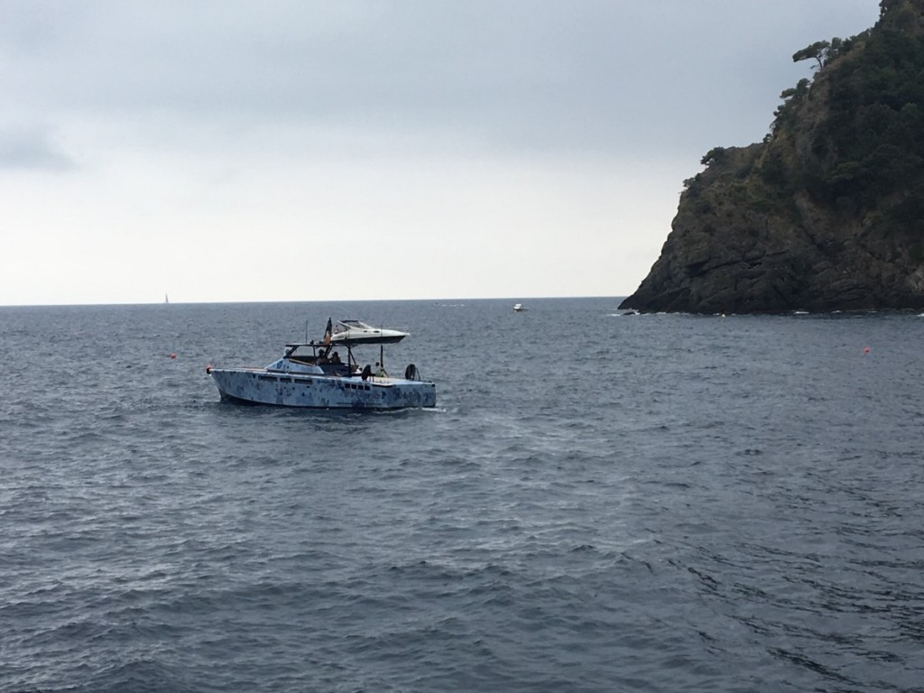 Lap 1 di fronte a Portofino