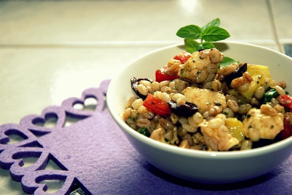 Insalata estiva di farro e orzo