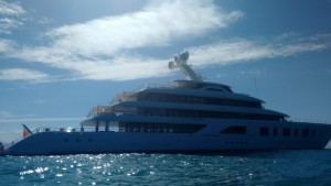 Megayacht Aquarius “paparazzato” a Paraggi: ecco la gallery di LN