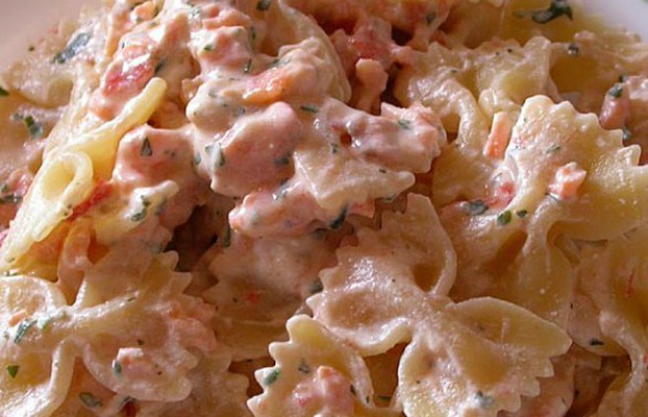 Farfalle al salmone