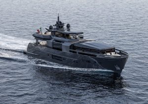 Arcadia Yachts A100+: ecco il primo ordine