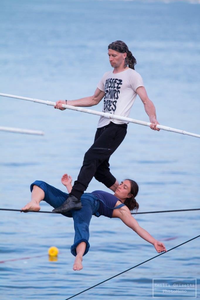 Prove di equilibrio sul Lago Maggiore