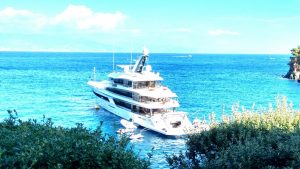 Megayacht Joy “paparazzato” a Portofino: la nostra fotogallery!