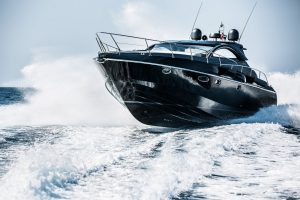 RIZZARDI 48’ IN sbarca al Salone Nautico di Genova in versione “cattiva”