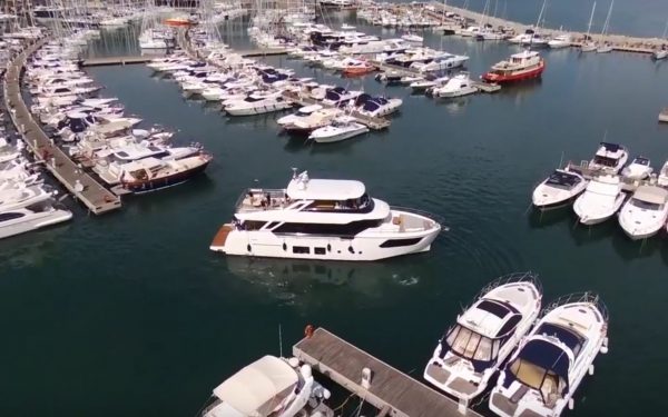 Video della Navetta 73 di Absolute Yachts