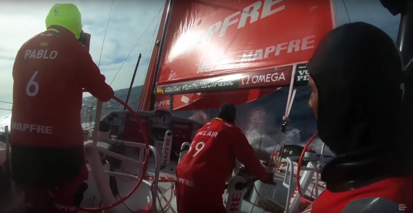 VOR, lotta serrata tra Dongfeng e MAPFRE. Azkonobel staccato di quasi 600 miglia