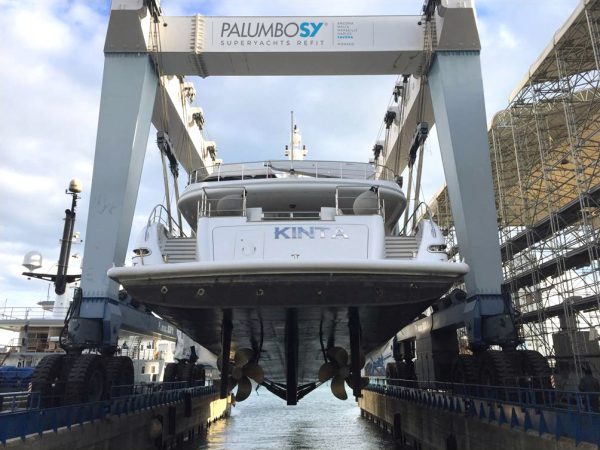 Primo yacht in refitting alla Mondomarine di Savona per Palumbo