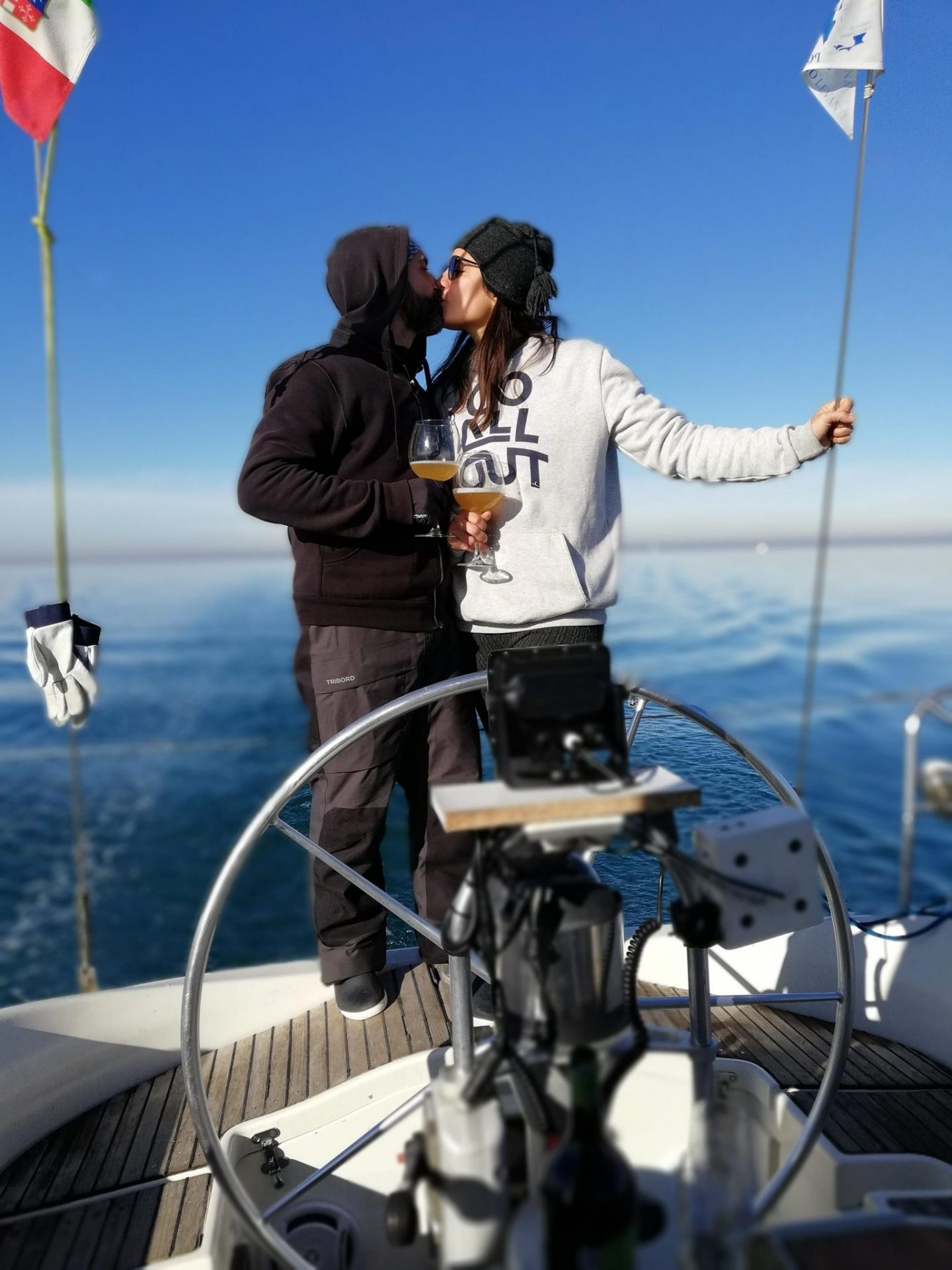 Fabio e Marina a bordo di Gentilina