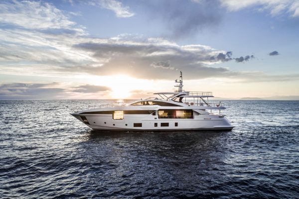 Premiato ai World Superyacht Awards 2018 il m/y MR. OH di Azimut