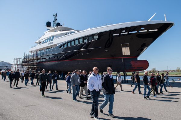 Comandanti in visita al distretto della nautica