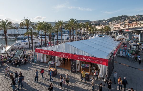 Al via la nona edizione di Slow Fish: fino a domenica Genova capitale del mare “bene comune”