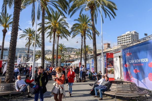 Genova dà l’arrivederci a Slow Fish: ecco la ricetta per salvaguardare il futuro del mare