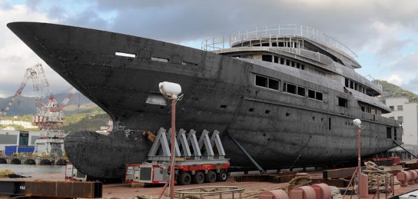 Una attività di ship repair e refitting del porto di Genova andrà all’asta. Aperte le dimostrazioni di interesse