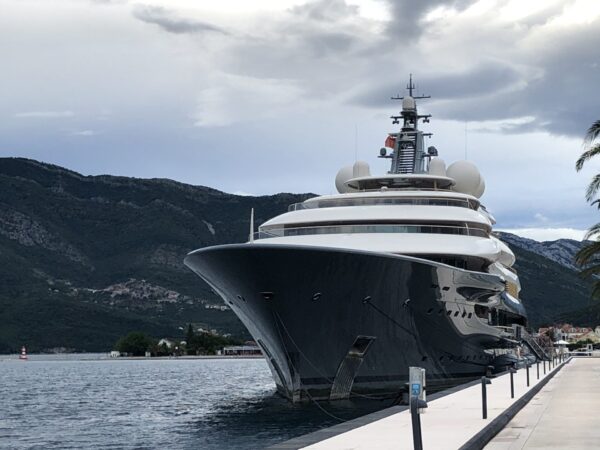 LN finds the “Flying Fox” in Montenegro, the biggest chartered giga yacht in the world