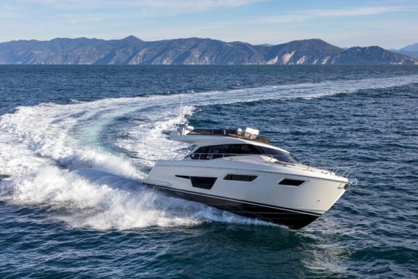 Ecco il nuovo Ferretti Yachts 500: comfort e benessere per sentirsi a casa mentre si naviga