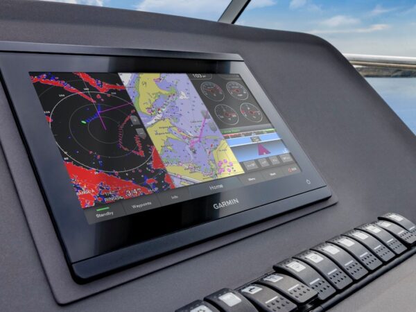 Dall’ecoscandaglio da lancio al chartplotter rivoluzionario: da Garmin 3 novità per la pesca e la nautica