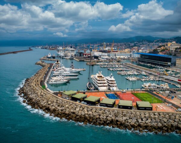 Waterfront Marina: the new hub by Amico & Co welcoming large yachts to the heart of Genova