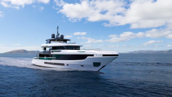 The new Mangusta Oceano 44 rewrites the concept of architecture at sea