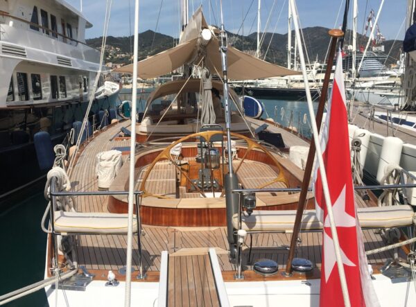 On board the “Quarta Santa Maria”, a gem of a sail boat by the Sangermani shipyard