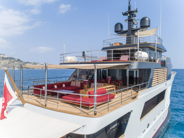 Il megayacht “Masquenada” di Pier Luigi Loro Piana dopo il refit