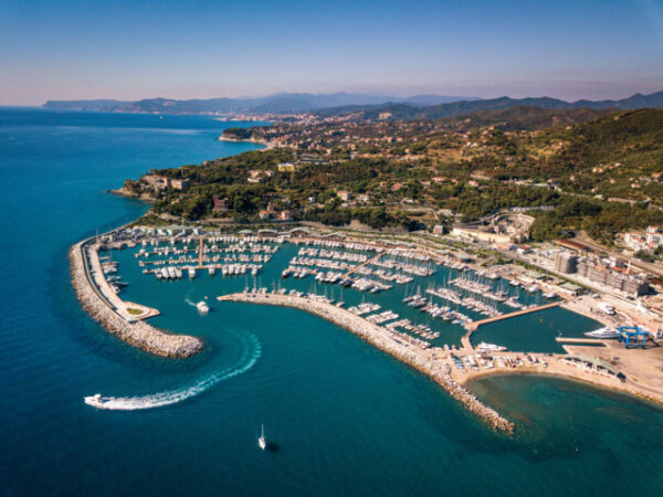 Al Marina di Varazze apre un nuovo Magazzù Center e tornano gli Yachting Special Days