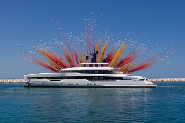 CRN vara il superyacht Ciao ad Ancona