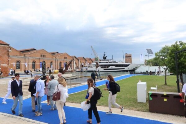 Inaugurata la terza edizione del Salone Nautico di Venezia: le immagini del primo giorno