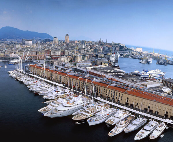 Dal Parlamento ok al visto per lavoro ai marittimi extra Ue. Genova for Yachting: “Serve la libera circolazione”