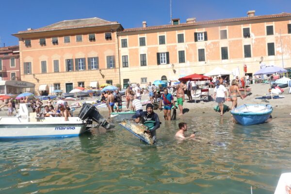 Successo a Sestri Levante per “Fondali Puliti”: 30 i subacquei in azione