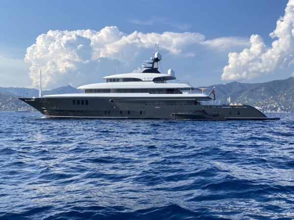 The megayacht “Icon” in roads off Portofino. One week on board costs 500 thousand euros