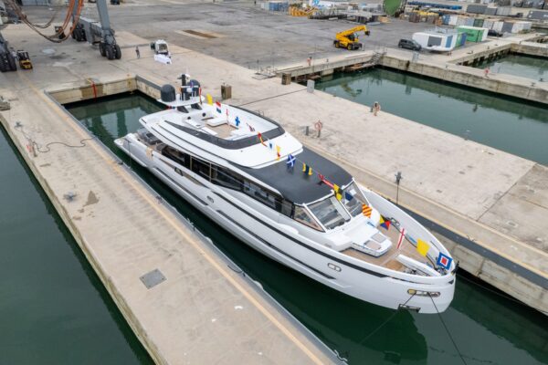 Extra Yachts vara il primo X99 Fast