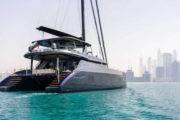 Sunreef 80 Eco, presented at the Monaco Yacht Show, the catamaran with “solar skin”