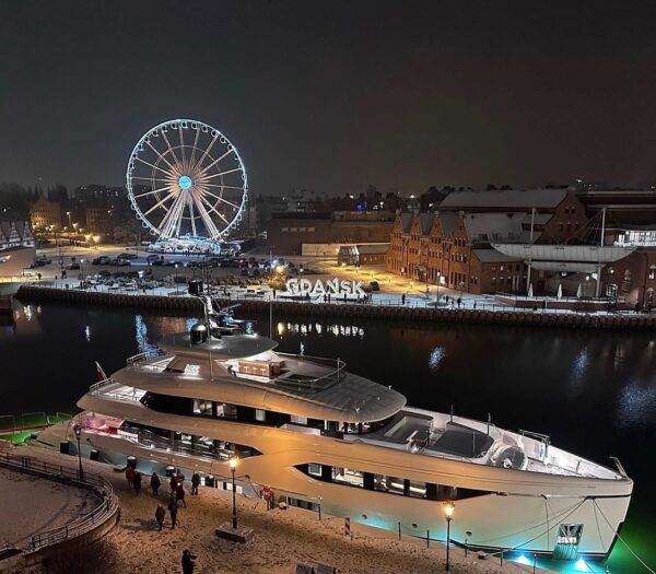 Battesimo dell’acqua per “Ace”, il superyacht più grande della Polonia