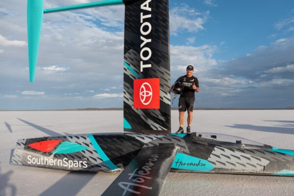 Team New Zealand and Glenn Ashby create a new world record for wind-powered speed on land