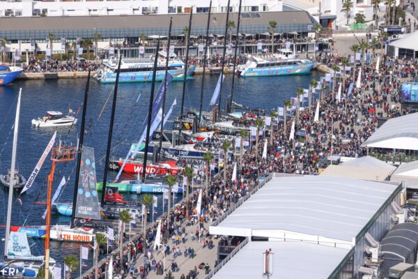 Partenza da record per The Ocean Race: ad Alicante oltre 300 mila visitatori