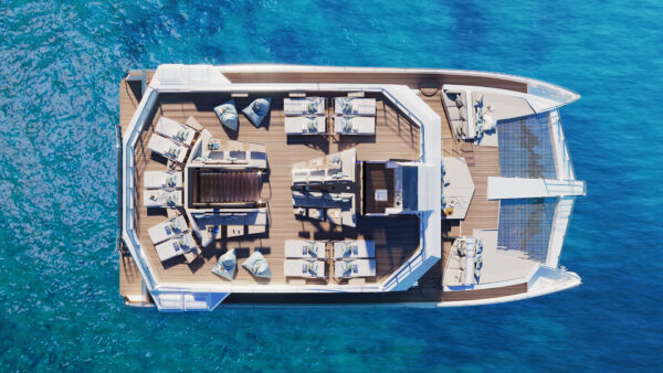 Open Catamaran, a fluid “space on the waves” designed by Salt&Water for Colnago Marine