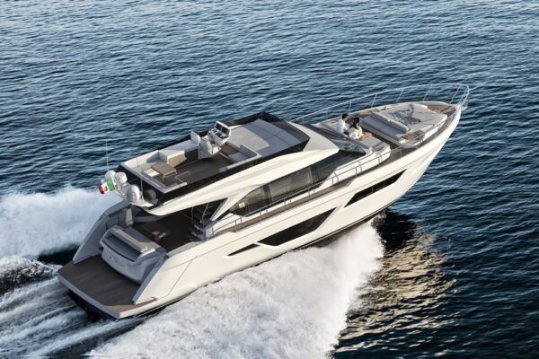 Ferretti Yachts 580: comfort, modern luxury e wellbeing ai massimi livelli nel nuovo flybridge del brand