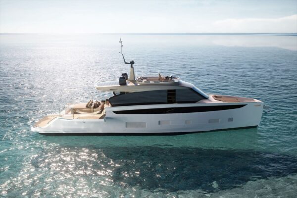 Azimut presenta “Seadeck”, la prima serie di motoryacht ibridi