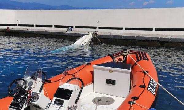 Natante affondato e cinque diportisti soccorsi all’isola della Gallinara