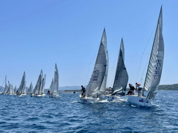 Campionato Italiano J24: vince “La Superba” della Marina Militare