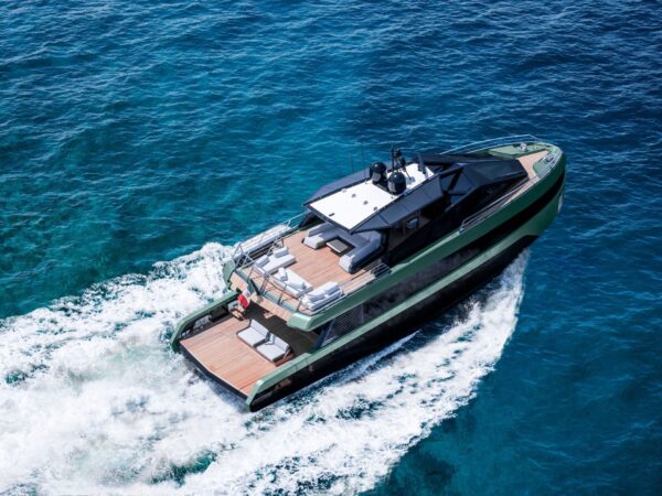 A bordo del Wallywhy 150: lo yacht con gli esterni amplificati debutta al Salone Nautico di Venezia