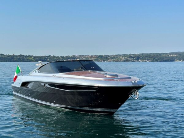 Colombo Boats presenta il nuovo 40 Bellagio